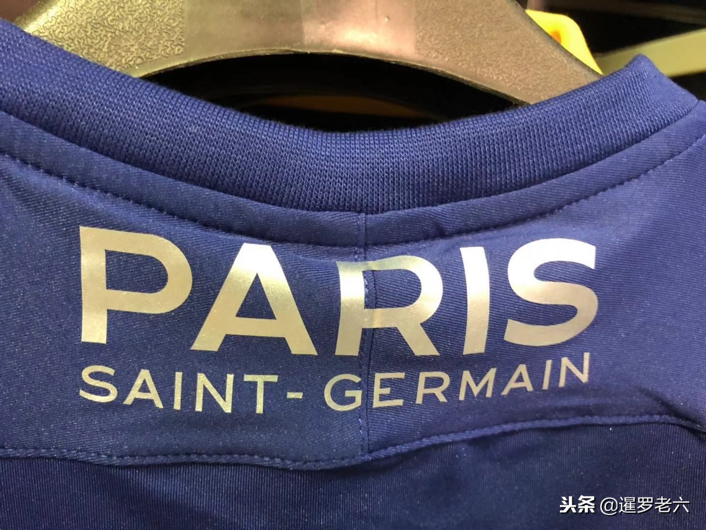 个转会期的